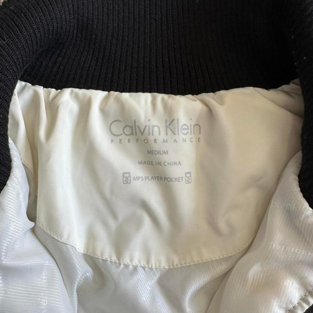 Women's CALVIN KLEIN white/black Puffer Vest, M Premium Down Zip Security Pocket - Picture 2 of 8